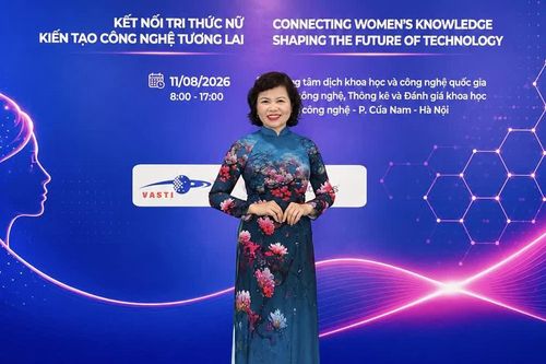 Phụ nữ trong kỷ nguyên AI: Không chỉ làm chủ mà phải dẫn dắt công nghệ