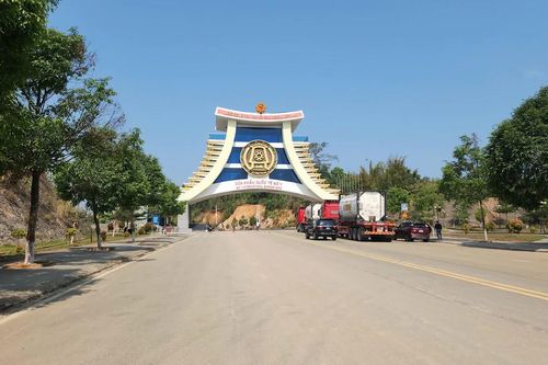 Gần 300 tỷ đồng đầu tư tuyến đường phát triển vùng ngã ba biên giới Quảng Ngãi