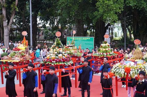 Độc đáo Lễ hội Cơm mới đền Đông Cuông ở Lào Cai