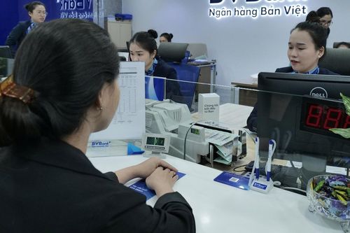 Ngân hàng tìm dư địa giảm lãi suất thông qua tiết giảm chi phí hoạt động