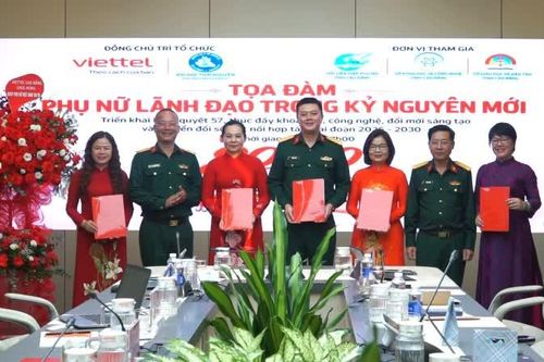 Tọa đàm 'Phụ nữ lãnh đạo trong kỷ nguyên mới'