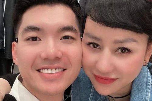 Động thái mới nhân ngày 20/10 của nam nghệ sĩ bỏ showbiz ra Hà Nội lấy vợ hơn 15 tuổi