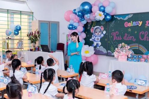 Đẩy mạnh chuyển đổi số, nâng cao hiệu quả quản trị trường học
