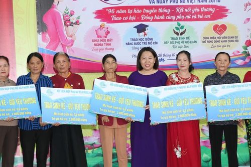 Phụ nữ Khánh Hòa góp yêu thương, tiếp sức trẻ mồ côi và hội viên khó khăn