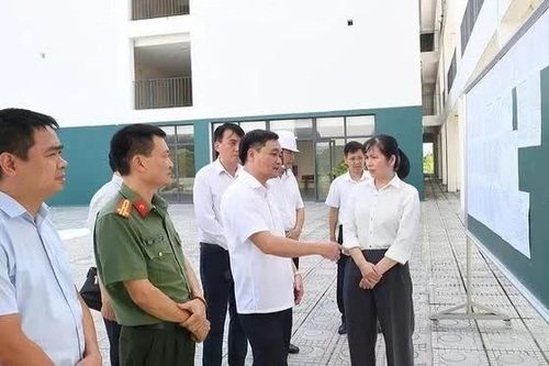 Nghiêm cấm việc chỉ đạo, gây sức ép hoặc can thiệp trái quy định làm sai lệch kết quả học tập, thi cử