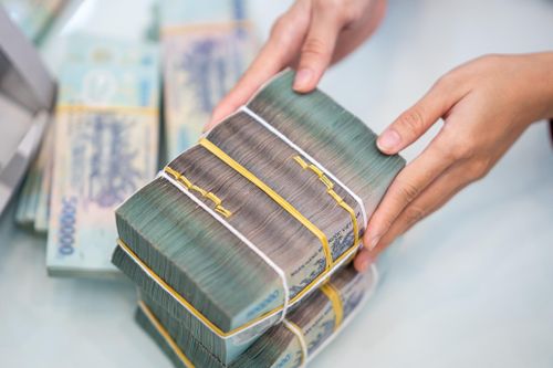 Lãi suất trái phiếu bất động sản chạm mốc 13%/năm