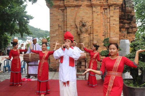 Nhạc cụ Chăm - Thanh âm từ di sản