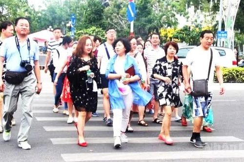 Miễn thị thực cho khách Trung Quốc: Cơ hội mới cho du lịch Khánh Hòa