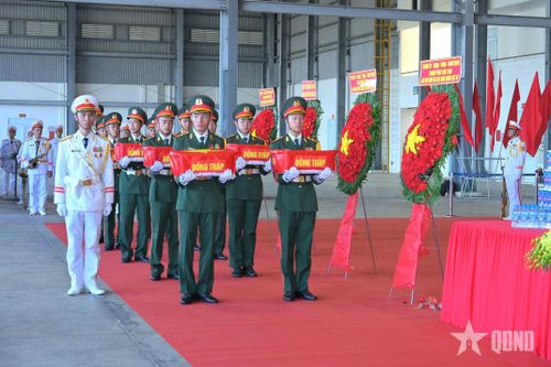 Quân khu 9: Vận chuyển, bàn giao 8.453 mẫu sinh phẩm hài cốt liệt sĩ phục vụ giám định ADN