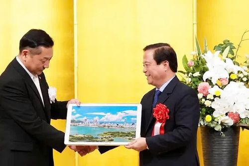 Gia Lai tái ký kết thỏa thuận hợp tác với TP Izumisano, Nhật Bản