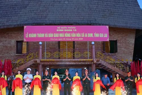 Gia Lai: Khánh thành nhà rông văn hóa xã Ia Dom
