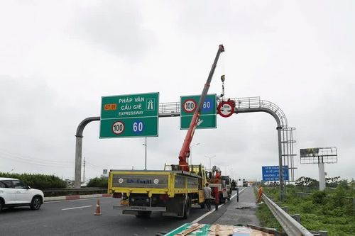 Chấp thuận giảm tốc độ cao tốc Cầu Giẽ - Ninh Bình xuống 100km/h
