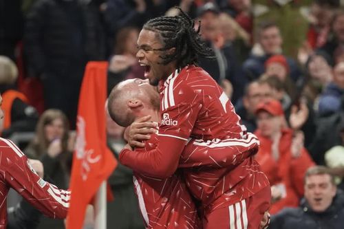 Liverpool thoát hiểm ngoạn mục ở Champions League