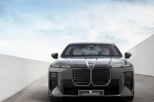 Hé lộ BMW 7 Series phiên bản chống đạn mới