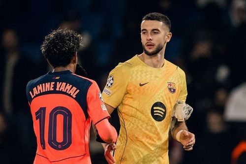 HLV Flick chỉ lý do khiến Barca bại trận trước PSG
