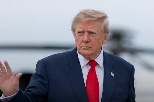 Ông Trump cáo buộc Iran tìm cách kéo dài xung đột qua bầu cử giữa kỳ Mỹ