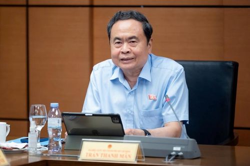 Chủ tịch Quốc hội: Không nên vội vàng mở rộng đối tượng tham gia bảo hiểm xã hội bắt buộc