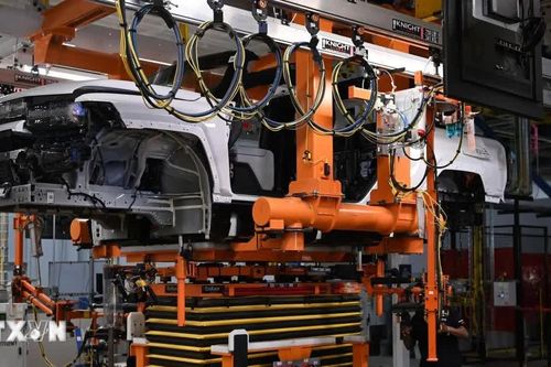 Chi phí hàng hóa gia tăng làm lu mờ kết quả kinh doanh quý 3 của General Motors