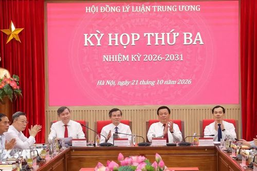 Xác định nền tảng lý luận cho sự phát triển lâu dài của đất nước