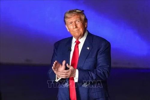 Tổng thống Trump liên tiếp tung gói hỗ trợ, tìm cách giúp đảng Cộng hòa giữ ghế tại Quốc hội