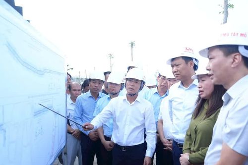 Phó Bí thư Thành ủy Hà Nội thúc tiến độ 3 dự án giao thông