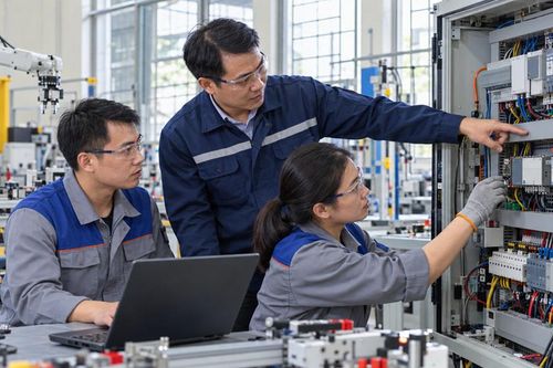 Sở GD&ĐT Hà Nội công khai danh sách nhà giáo tiêu biểu với cấp giáo dục nghề nghiệp, giáo dục đại học