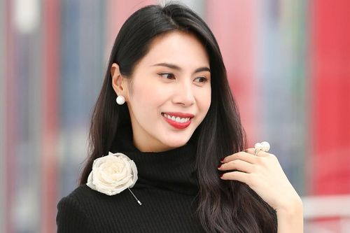 Thủy Tiên lên tiếng về tin đồn ly hôn Công Vinh