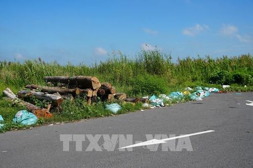 Khu công nghiệp Tân Kiều: Đất chờ nhà đầu tư, dân chờ việc làm