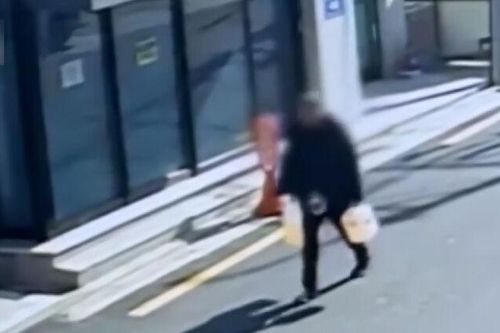 Hàn Quốc bắt nghi phạm phóng hỏa hai tòa nhà ở Seoul