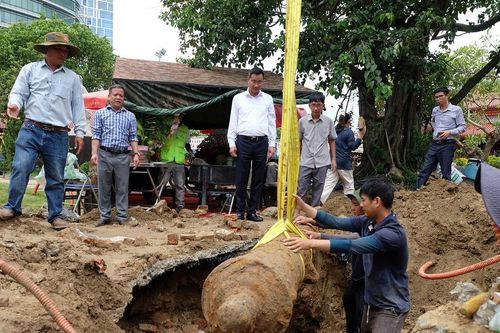Đà Nẵng phát hiện súng thần công thời Nguyễn tại Thành Điện Hải