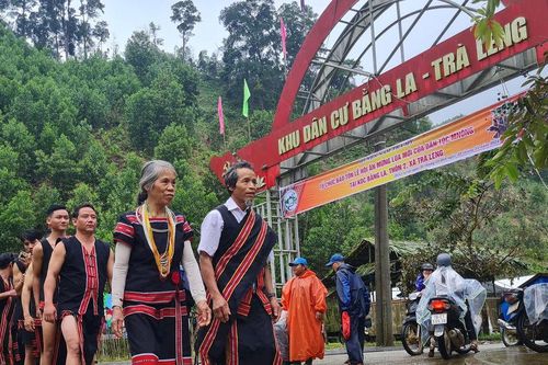 Phục dựng Lễ cúng máng nước của người M'Nông gắn phát triển du lịch cộng đồng
