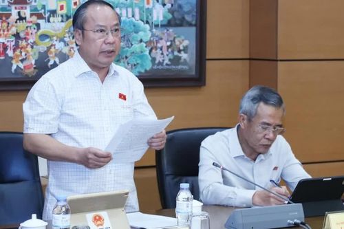 Hoàn thiện chính sách bảo hiểm xã hội, bảo đảm quyền lợi người hành nghề lưu trữ