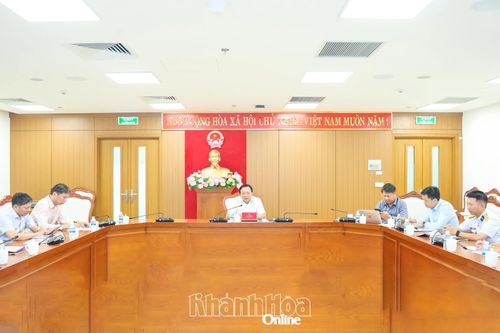 Tháo gỡ vướng mắc về vật liệu cho dự án cải tạo Cảng Hàng không quốc tế Cam Ranh