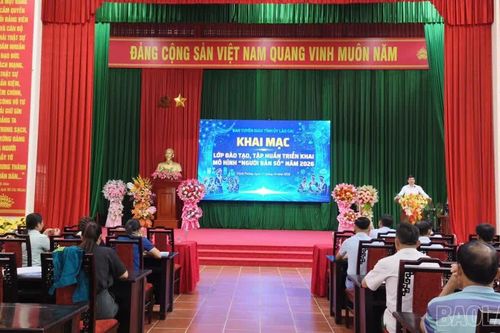 Tập huấn triển khai mô hình “Người bản số” tại Trịnh Tường