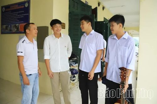 Phòng ngừa thuốc lá cho học sinh dân tộc thiểu số