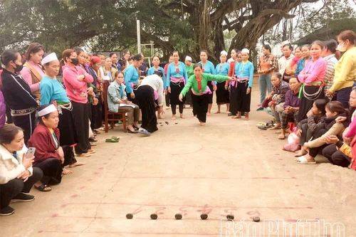 Đánh thức Mường Động