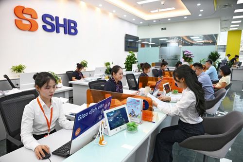Ngân hàng tăng thu ngoài lãi, giảm dần phụ thuộc vào tín dụng