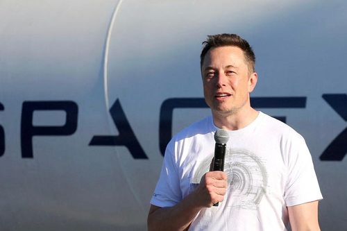 Elon Musk muốn sáp nhập Tesla và SpaceX để thúc đẩy tham vọng AI?