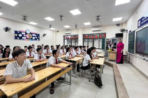 Học sinh lớp 5, 9, 12 sẽ kiểm tra định kỳ bằng đề chung của Sở Giáo dục và Đào tạo