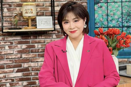 Nữ MC Olympia sinh năm 1985: Trượt trường Báo, bén duyên VTV từ năm nhất, từng từ chối Nhật ký Vàng Anh
