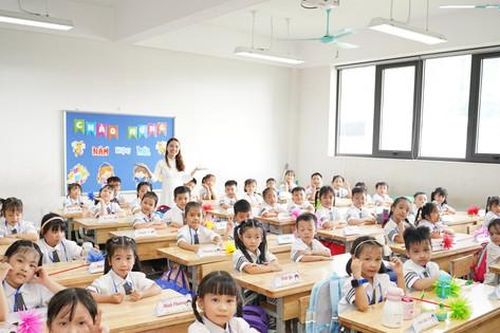 Dự kiến tăng định mức tiết dạy đối với giáo viên phổ thông