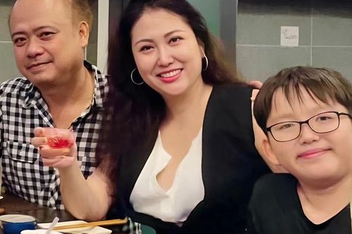 Phi Thanh Vân chia sẻ về bạn trai doanh nhân, hé lộ chuyện con chung con riêng