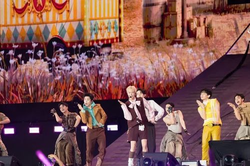 Concert Tinh Hà 'Say Hi': Tiếng bè đặc biệt khiến 24 Anh Trai rơi nước mắt