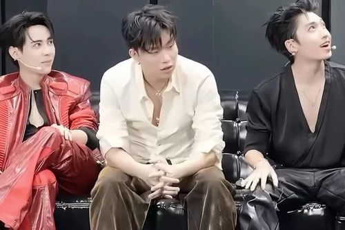 Tinh Hà 'Say Hi': Bất ngờ với mối lương duyên của Quang Hùng MasterD - Dương Domic - Cody Nam Võ