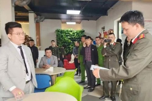 'Ông chủ' Công ty Triệu Nụ Cười chuẩn bị hầu tòa