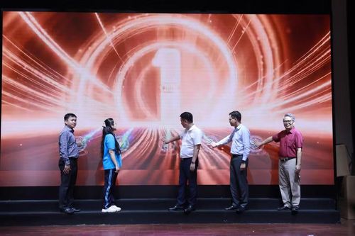 Tìm kiếm những 'người mở đường số' ở vùng đồng bào dân tộc thiểu số