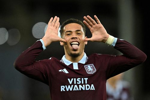 Aston Villa gây ngỡ ngàng ở Champions League