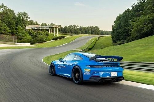 Porsche mở khóa đào tạo drift 911 GT3, giá từ 1.500 USD