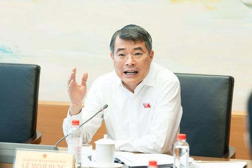 Thủ tướng: Giá nhà, bất động sản còn cao, cần điều tiết bằng pháp luật