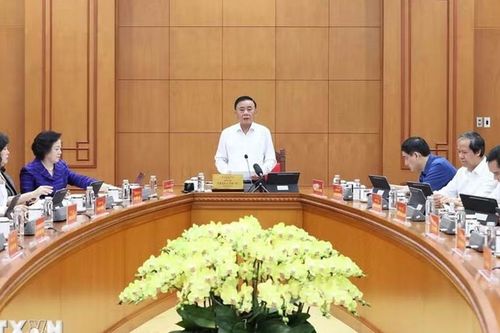 Thường trực Ban Bí thư Trần Cẩm Tú chủ trì sơ kết 1 năm thực hiện Nghị quyết 72-NQ/TW